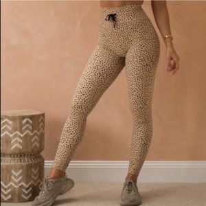 Sarah’s Day x White Fox Speckle Leggings